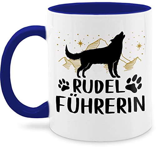 Tasse Tassen 325ml - Statement - Rudelführerin - 325 ml - Dunkelblau - teetasse hund kaffetassen sprüche statements hundemotiv nur noch eine pflanze mit kaffeetasse hunde schokotasse wärmende von Shirtracer