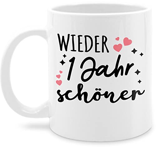 Tasse Tassen 325ml - Geburtstagsgeschenk - Wieder 1 Jahr schöner - Herzen schwarz - 325 ml - Weiß - jetzt bist du ein birthday jedes wirst geburtstags geburtstag von Shirtracer