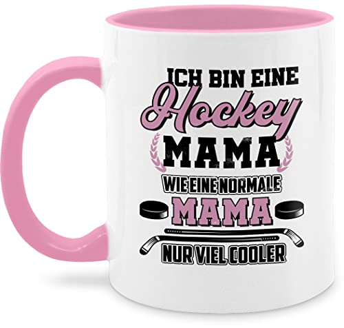 Tasse Tassen 325ml - Ich bin eine Hockey Mama - Wie eine normale Mama - Nur cooler - Schwarz - 325 ml - Rosa - geschenk fuer mutter kaffeetasse muttertagsgeschenk mami muddi mama's mom mamas von Shirtracer