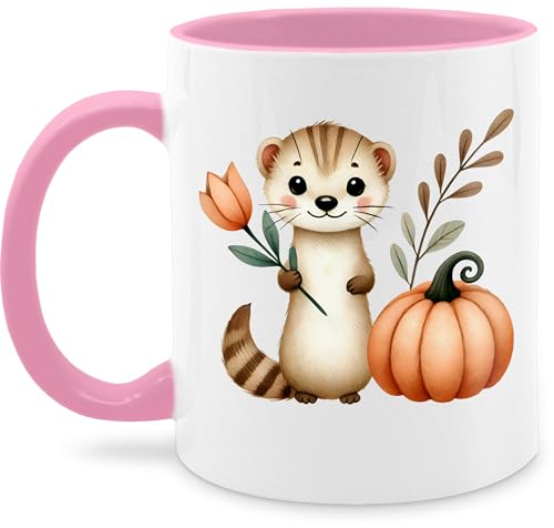 Tasse Tassen 325ml - Süßes Wiesel mit Kürbis | Herbstliches Baby und Kinder Motiv | Niedliches Design für Halloween und Herbst | Geschenkidee für kleine Tierfreunde - 325 ml - Rosa von Shirtracer