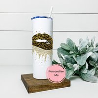 Leopard Lips Becher, Personalisierter Geschenk Für Mama, Sie von ShopHarlowBoutique