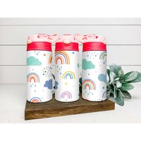 Personalisierte Flip Top Kinderbecher, Regenbogen, Schnabeltasse, Benutzerdefinierte 12 Oz Wasserflasche, Kleinkindbecher von ShopHarlowBoutique