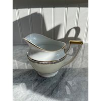 Gold Detail Sahne Tasse von ShopItsDestinee