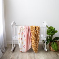 3Er Pack Baby Spucktuch, Musselin Bambus Baumwolle, 100 X cm, Regenbogen/Blatt/Rosa, Swaddle Decke, Swaddle von ShopMaxAndMaeCo