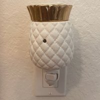 steckbarer Ananas Duftwärmer von ShopVibesByLo