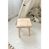 Kinderhocker Personalisiert, Kinderstuhl Aus Massivholz, Fuchs-Motiv, Geschenk Für Kinder, Höhe Ca. 30 cm von ShopWoodWithLove