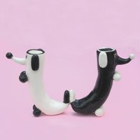 Siam Hund Kerzenhalter/Doppel-Kerzenhalter Keramik-Kerzenhalter Keramik Weenie Dekor Hauseinweihung Geschenk Statement-Keramik Siam Hund Kerzenhalter/Doppel-Kerzenhalter Keramik-Kerzenhalter Keramik Weenie Dekor Hauseinweihung Geschenk Statement-Keramik von SiameseTwinStudio