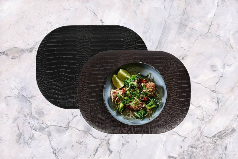 Signature Home Collection Platzset Tischsets 6-er Set oval Leder Imitat Kroko Look beschichtet, (Set, Tischset 6-er Set Kunstleder 45 x 33 cm), beidseitig verwendbar mit 2 unterschiedlichen Farben von Signature Home Collection