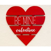 Be Mine Valentine L Herz Türhänger Valentinstag Geschenk Tür Dekor Für Sie von SignedByKatie