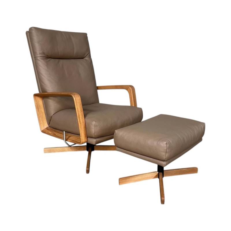 Sessel Gin Leder Prestige Walnuss Braun Gestell Eiche Massiv Geölt Inklusive Hoc... von Signet