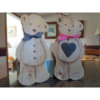 Neue Baby, Neugeborene Und Taufe Hölzerne Teddybär Plaketten. Theo Theodora Sind Handgemacht Bereit Zur Personalisierung. Kinderzimmer Dekor von Signsatsimplywood