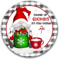 Gnome Winter Schild, Gnomies Es Ist Kalt Draußen Kranz, Niedliche Urlaub Gnom Dekor, Kranz Weihnachten 7-xms016 von SignsbyLindaNee