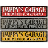 Pappys Garage, Wir Sind Alle Verschraubt Garage Schild, Geschenk Für Ihn, Mann Höhle Dekor, Metall Vatertagsgeschenk, Pappy D-Fda020 von SignsbyLindaNee