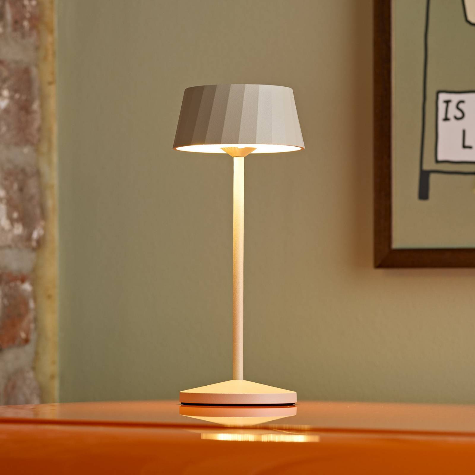 LED-Akku-Tischlampe Facetta, 3er-Set, beige, 22 cm, IP44 LED-Akku-Tischlampe Facetta, 3er-Set, beige, 22 cm, IP44 von Sigor