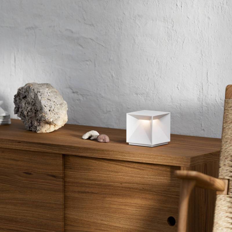 LED-Akku-Tischleuchte Nutalis, schneeweiß, IP54, dimmbar LED-Akku-Tischleuchte Nutalis, schneeweiß, IP54, dimmbar von Sigor