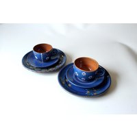2 Kaffeegedecke Keramik Dunkelblau Handgetöpfert Handbemalt Harmoniert Mit Bunzlauer Früchstück Landhaus West Germany Rustic Pottery von SilaVintageandmore