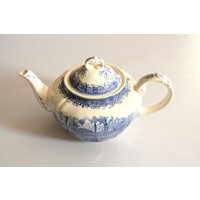 Burgenland Villeroy Boch Teekanne Vintage Tee Kanne Porzellan Blau Weiß Mid Century 1950Er Jahre Teapot England Stil Geschenk Teetrinker von SilaVintageandmore