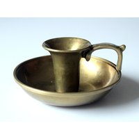 Dekorativer Schwerer Kerzenhalter Massiv Messing Vintage Boho Kerzenleuchter Mid Century Kerzenständer Candle Holder Kammerleuchter von SilaVintageandmore
