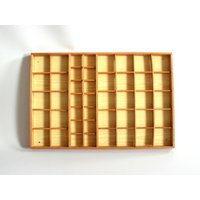 Großer Setzkasten Vintage Sammlerregal Regal Holz Boho Gewürzregal Wandschmuck Wandregal Aufbewahrung Handmade Wall Shelf Board Small Things von SilaVintageandmore