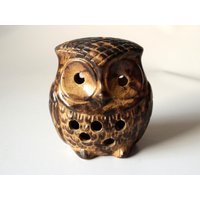 Originelles Windlicht Eule 80Er 90Er Keramik Handgetöpfert Desk Deco Mid Century Kerzenhalter Teelichthalter Originelles Windlicht Eule 80Er 90Er Keramik Handgetöpfert Desk Deco Mid Century Kerzenhalter Teelichthalter von SilaVintageandmore