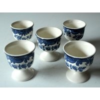 Palissy Avon Scenes Eierbecher Vintage Porzellan Keramik Egg Cups Mid Century Retro Küche Old England Blau Weiß von SilaVintageandmore