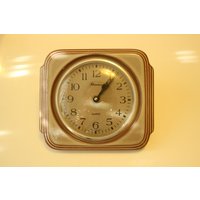 Quartz Uhr Hellgrau Und Braun Küchenuhr Keramik Richter Junghans Mid Century 70Er 80Er Retro Küche Handarbeit Kitchen Clock West Germany Quartz Uhr Hellgrau Und Braun Küchenuhr Keramik Richter Junghans Mid Century 70Er 80Er Retro Küche Handarbeit Kitchen Clock West Germany von SilaVintageandmore