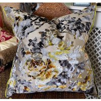 Designers Guild Fabric Martineau Berry/Zinc Colorway Cut Samt Floral High-End-Luxus-Innenausstattung von SilkPeonyUK
