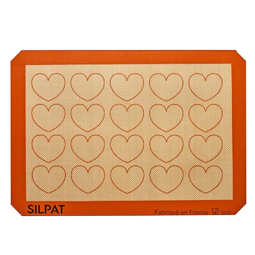 Silpat® #1 Original Antihaft-Backmatte, handgefertigt in Frankreich seit 1965 – von Weltklasse-Köchen vertraut – zertifizierte lebensmittelechte Silpat®-Technologie (Herz halbe Größe) von Silpat