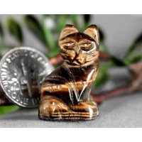 Handgeschnitzte Tigerauge Edelstein Katze Feline Tiergeist Totem Fetisch Figur 9723 von Silvagem