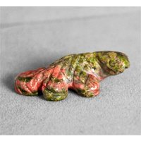 Unakit Ikara Eidechse Totem Geist Tier Fetisch Stein Figur 087 von Silvagem