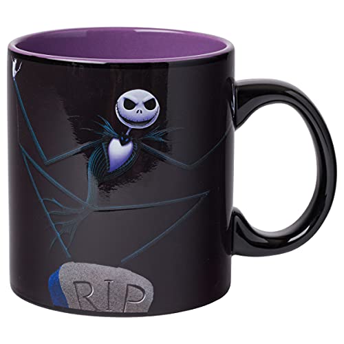 Silver Buffalo NB5034HB Disney Nightmare Before Christmas Jack Graveyard Heat Reveal Keramiktasse 590 ml Keramikbecher, Keramik Silver Buffalo NB5034HB Disney Nightmare Before Christmas Jack Graveyard Heat Reveal Keramiktasse 590 ml Keramikbecher, Keramik von Silver Buffalo
