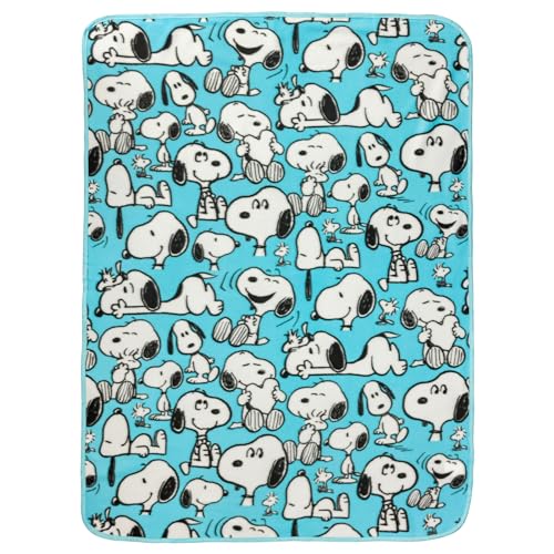 Silver Buffalo Peanuts Snoopy Fleece-Überwurf mit Mehreren Posen, 114,3 x 152,4 cm von Silver Buffalo