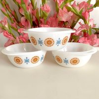 Petite Pyrex Offen Tiefe Schale Mit Blau Und Orange Schneeflocke Motiv Auf Beiden Seiten. Vintage Jaj Made in England. Bitte Beschreibung Lesen von SilverBelleShop