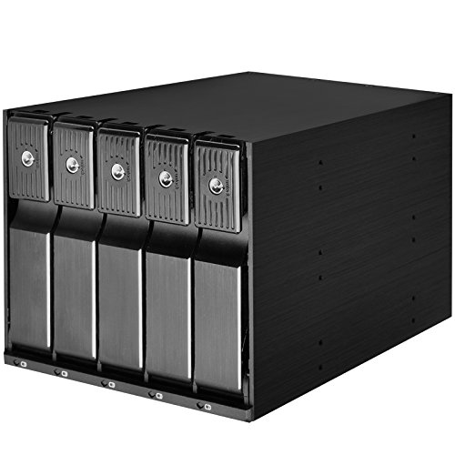 Silverstone Sst-FS305-12G - trägerloser 3 x 5, 25" Aluminium Hot Swap Festplatten-Wechselrahmen für 5 x 3, 5" SAS-12G/SATA-6G-HDDs oder SSDs mit Metallschloss an jeder Einschubtür, Statusanzeige-LEDs Silverstone Sst-FS305-12G - trägerloser 3 x 5, 25" Aluminium Hot Swap Festplatten-Wechselrahmen für 5 x 3, 5" SAS-12G/SATA-6G-HDDs oder SSDs mit Metallschloss an jeder Einschubtür, Statusanzeige-LEDs von SilverStone