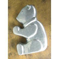 Pennsylvania Metal Crafts Bärenform/Kuchenform - Winnie The Pooh Stil Mount Joy Metall Backform Wahrscheinlich Zinn von SilverliningByTravis