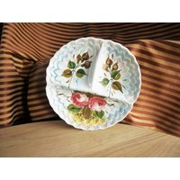 Vintage Hand Bemalte Rosen Italienisch Drei Schnittige Keramik Relish Servierplatte Tablett/Platte von SilverliningByTravis