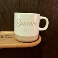 Tasse "Name" Mit Gravur/Keramikbecher Graviert 360Ml Geschenk Personalisiert Tasse "Name" Mit Gravur/Keramikbecher Graviert 360Ml Geschenk Personalisiert von Simoneys