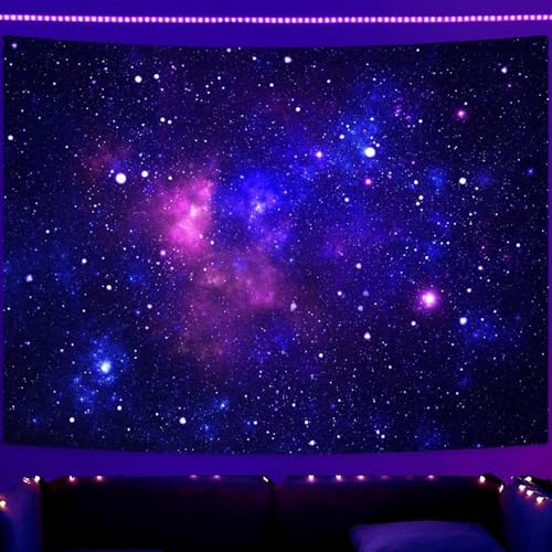 Simpkeely Schwarzlicht-Galaxie-Wandteppich, Blauer Weltraum-Sternenhimmel, UV-reaktiv leuchtender lila Party-Hintergrund, Schlafzimmer - 240cm x 320cm von Simpkeely