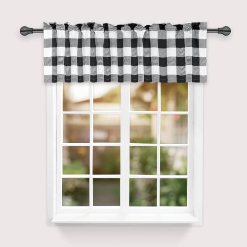 Simple Deluxe Buffalo Plaid Verdunkelungsvorhänge für Küchenfenster, Wohnzimmer, Bauernhaus, Schlafzimmer, Stangentasche, Volant, 132,1 cm B x 38,1 cm L, Schwarz und Weiß Simple Deluxe Buffalo Plaid Verdunkelungsvorhänge für Küchenfenster, Wohnzimmer, Bauernhaus, Schlafzimmer, Stangentasche, Volant, 132,1 cm B x 38,1 cm L, Schwarz und Weiß von Simple Deluxe