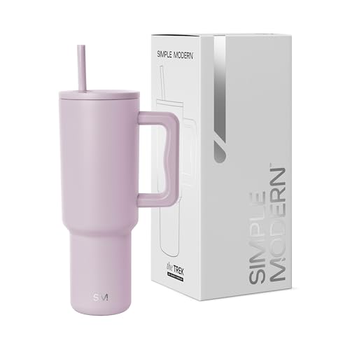 Simple Modern Thermobecher mit Strohhalm und Griff | Isolierter Edelstahl-Trinkbecher Eiskaffee-Reisebecher | Geschenke für Frauen und Männer | Trek | 1180ml | Lavender Mist von Simple Modern