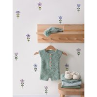 Kleine Aquarell Blume, Lavendel, - Peel & Stick Wandaufkleber von SimpleShapes