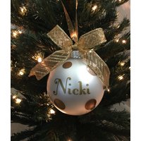 Personalisierte Glasverzierung Personalisierte Glasverzierung von SimplyDeevines