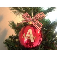 Personalisierter Christbaumschmuck Aus Glas von SimplyDeevines