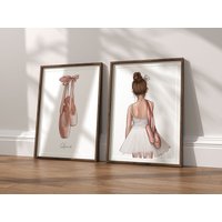 Set Von 2 Ballerina Prints, Tanz Druck, Illustration, Ballett Dekor, Wandkunst, Spitzen Schuhe Ungerahmt von SimplyExtraJordanary