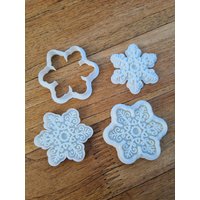 Schneeflocke Ausstecher & Präger | Winter Keksausstecher Weihnachten 3D Druck Plätzchenform Weihnachtsbäckerei Cookie Cutter Schneeflocke Ausstecher & Präger | Winter Keksausstecher Weihnachten 3D Druck Plätzchenform Weihnachtsbäckerei Cookie Cutter von SindyStoreDesigns