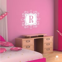 Monogramm Wandtattoo Lockiger Rahmen Vinyl Sticker, Custom Home Decor von SingleStoneDecals