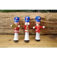 70Er Jahre Vintage Christbaumschmuck, Weihnachtsbaumschmuck, Baumbehang Aus Holz - 3 Teile 70Er Jahre Vintage Christbaumschmuck, Weihnachtsbaumschmuck, Baumbehang Aus Holz - 3 Teile von SkadivonWinterfeld