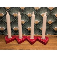 Vintage Kerzenhalter Aus Holz Schweden 80Er Jahre Adventskranz Rot Herzen Vintage Kerzenhalter Aus Holz Schweden 80Er Jahre Adventskranz Rot Herzen von SkadivonWinterfeld