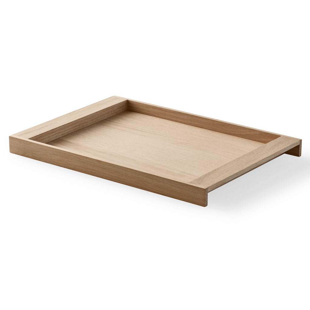Skagerak - No . 10 Tray - Serviertablett aus Eichenholz in 3 Größen Skagerak - No . 10 Tray - Serviertablett aus Eichenholz in 3 Größen von Skagerak by Fritz Hansen