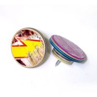 Groß Und Kurz- Skatedot - Recyceltes Skateboard Holz Runder Dot Wandhaken. Tasche Oder Garderobe. Schmuck Für Dein Zuhause von SkateOrDesign